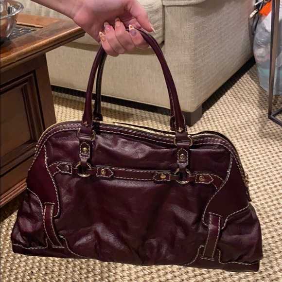 Authentic Gucci - Picture 5 of 7